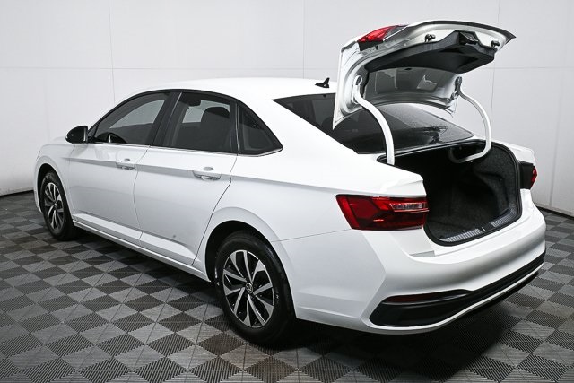new 2025 Volkswagen Jetta car, priced at $25,115