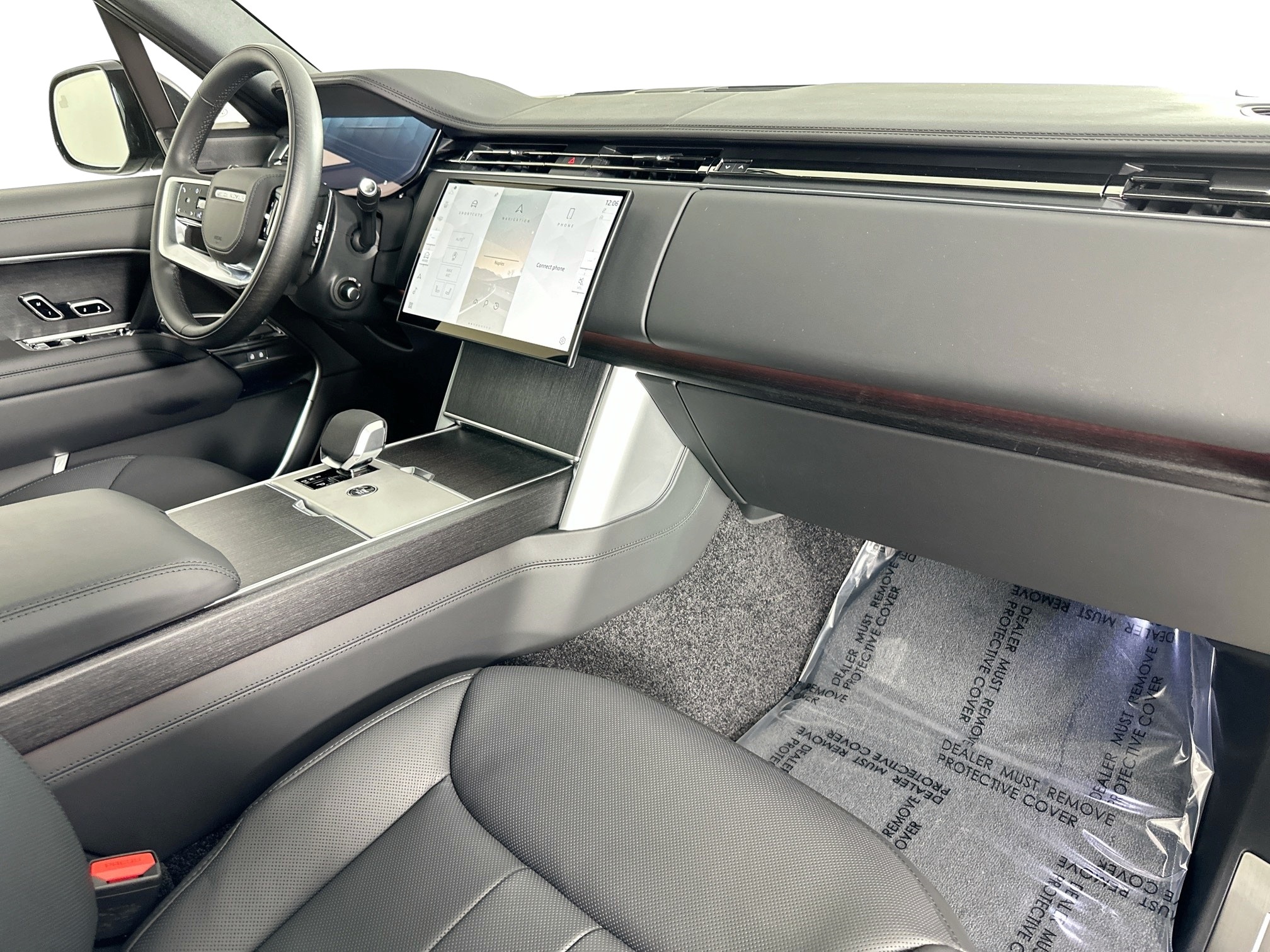 new 2025 Land Rover Range Rover car, priced at $124,640