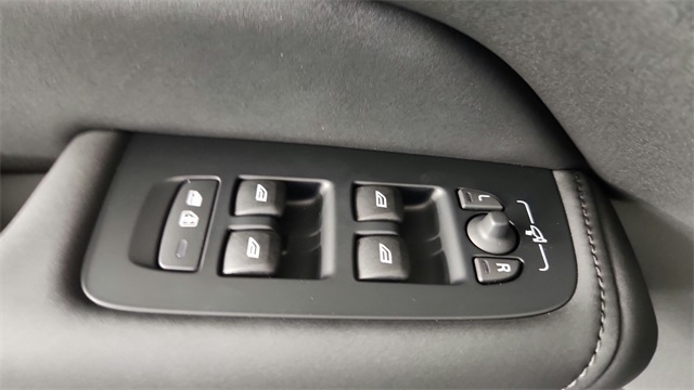 new 2026 Volvo XC60 car, priced at $69,315