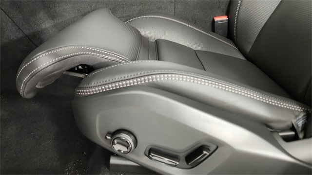 new 2026 Volvo XC60 car, priced at $69,315