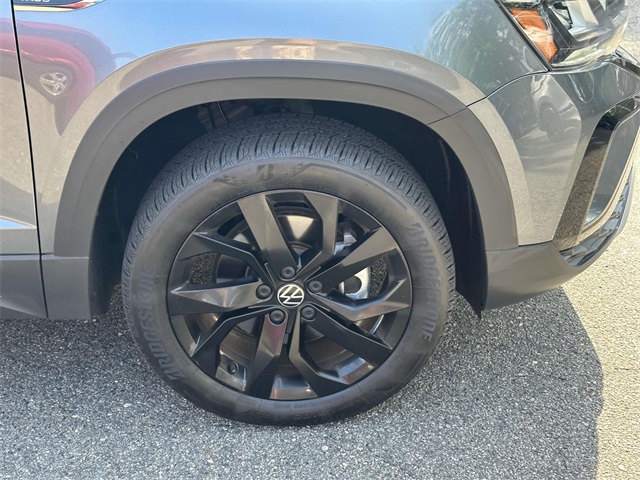 used 2022 Volkswagen Taos car, priced at $23,992
