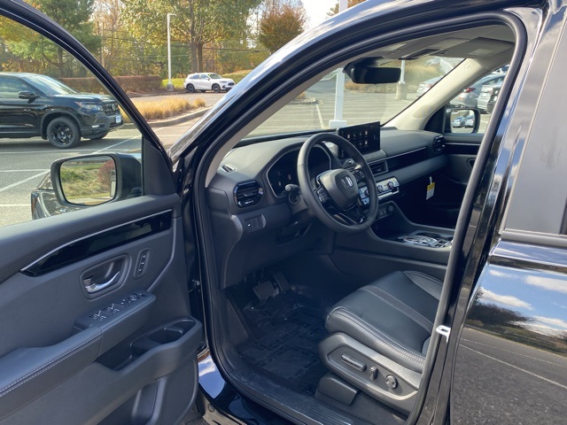 new 2026 Honda Passport car, priced at $44,414