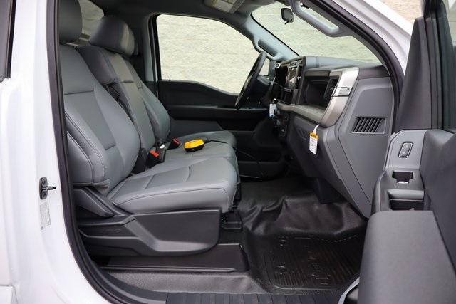 new 2025 Ford F-600SD car, priced at $80,460