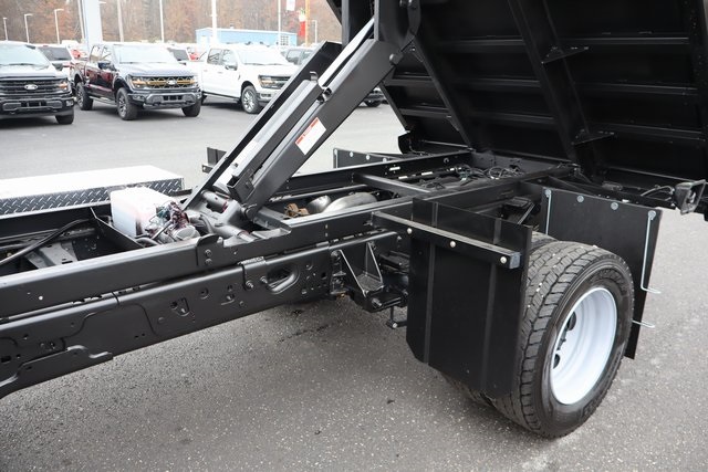 new 2025 Ford F-600SD car, priced at $80,460