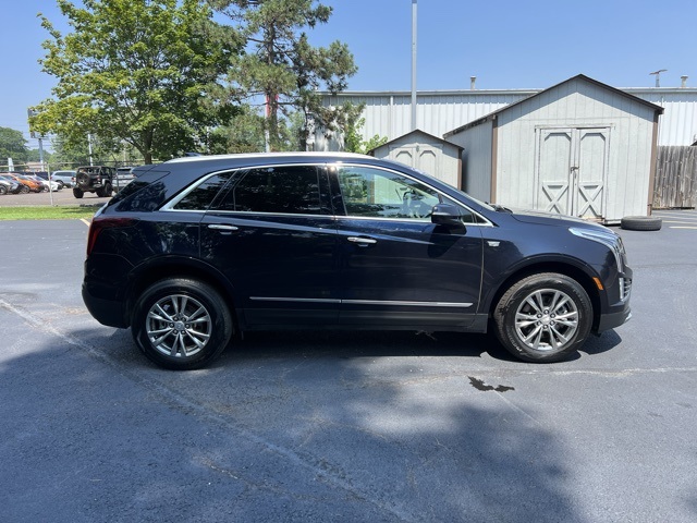 used 2022 Cadillac XT5 car, priced at $29,000