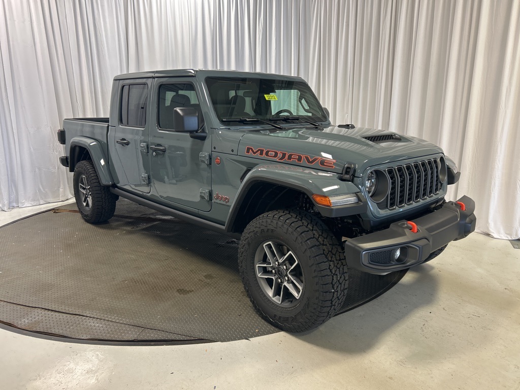 new 2025 Jeep Gladiator car, priced at $53,170