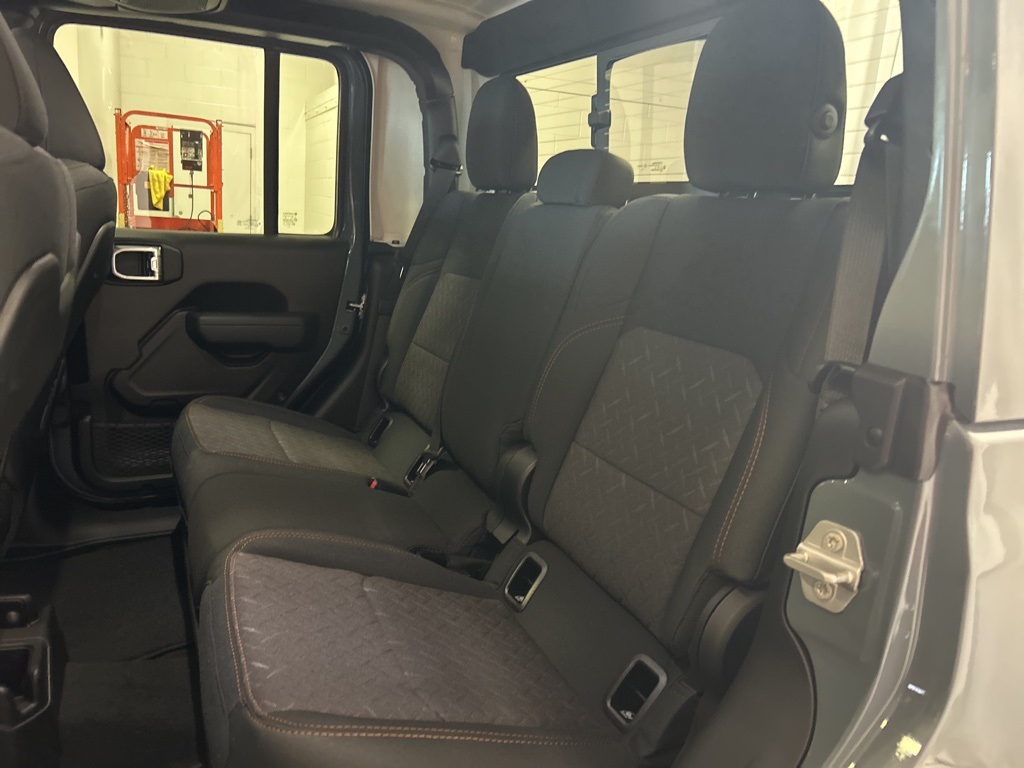 new 2025 Jeep Gladiator car, priced at $53,170