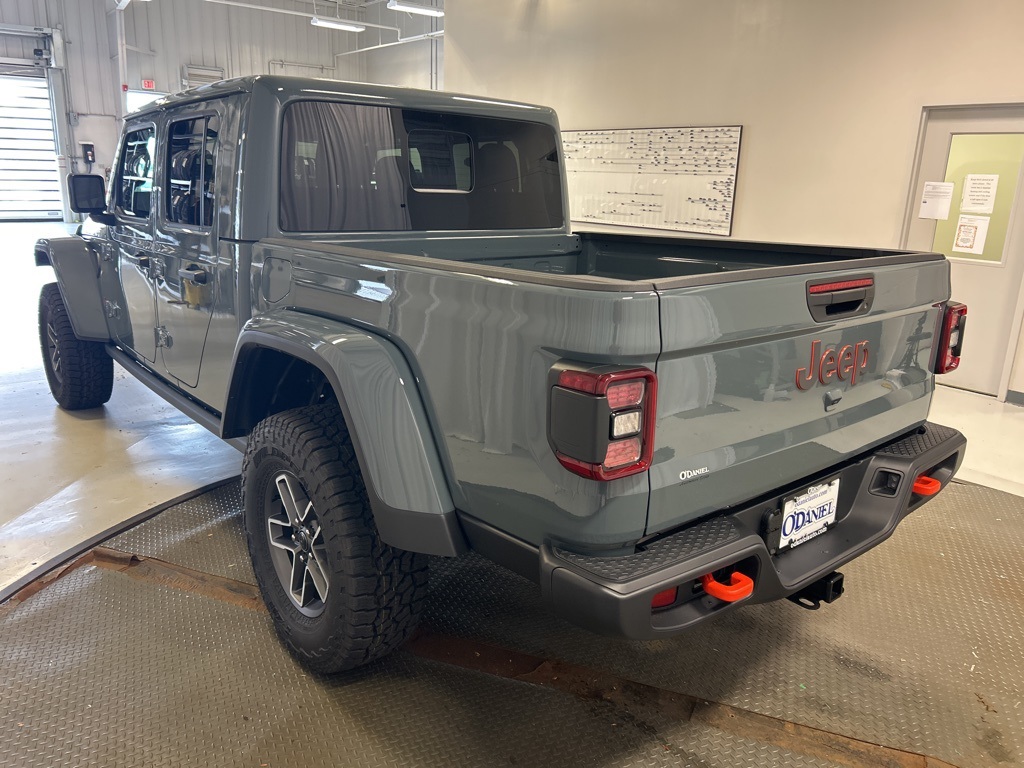 new 2025 Jeep Gladiator car, priced at $53,170