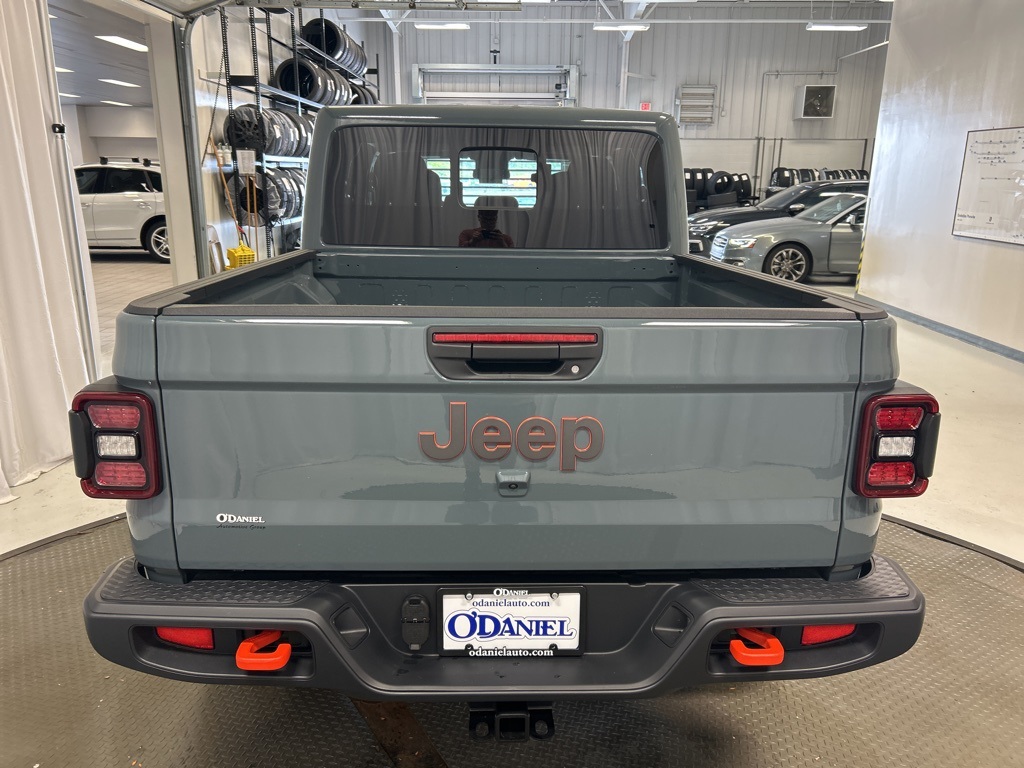 new 2025 Jeep Gladiator car, priced at $53,170