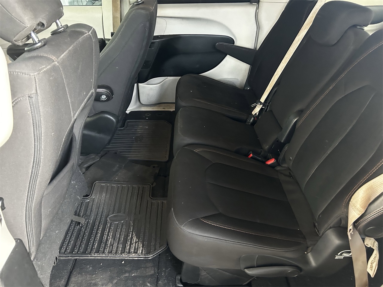 used 2017 Chrysler Pacifica car, priced at $9,999