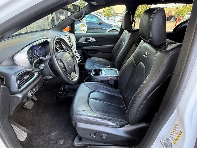 used 2019 Chrysler Pacifica car, priced at $19,307