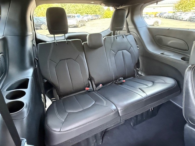used 2019 Chrysler Pacifica car, priced at $19,307