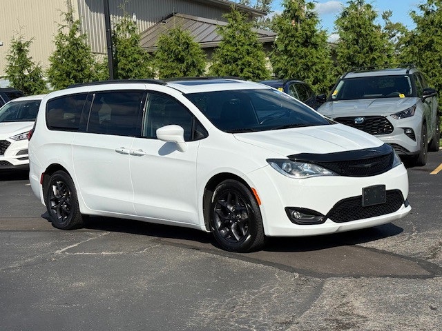 used 2019 Chrysler Pacifica car, priced at $19,307