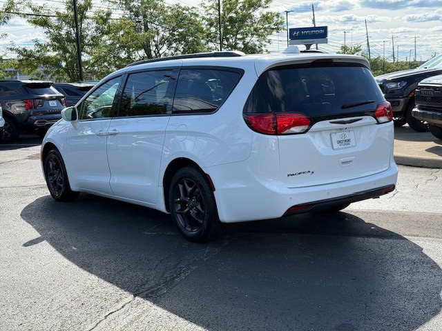used 2019 Chrysler Pacifica car, priced at $19,307