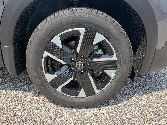 new 2025 Nissan Kicks car, priced at $25,460