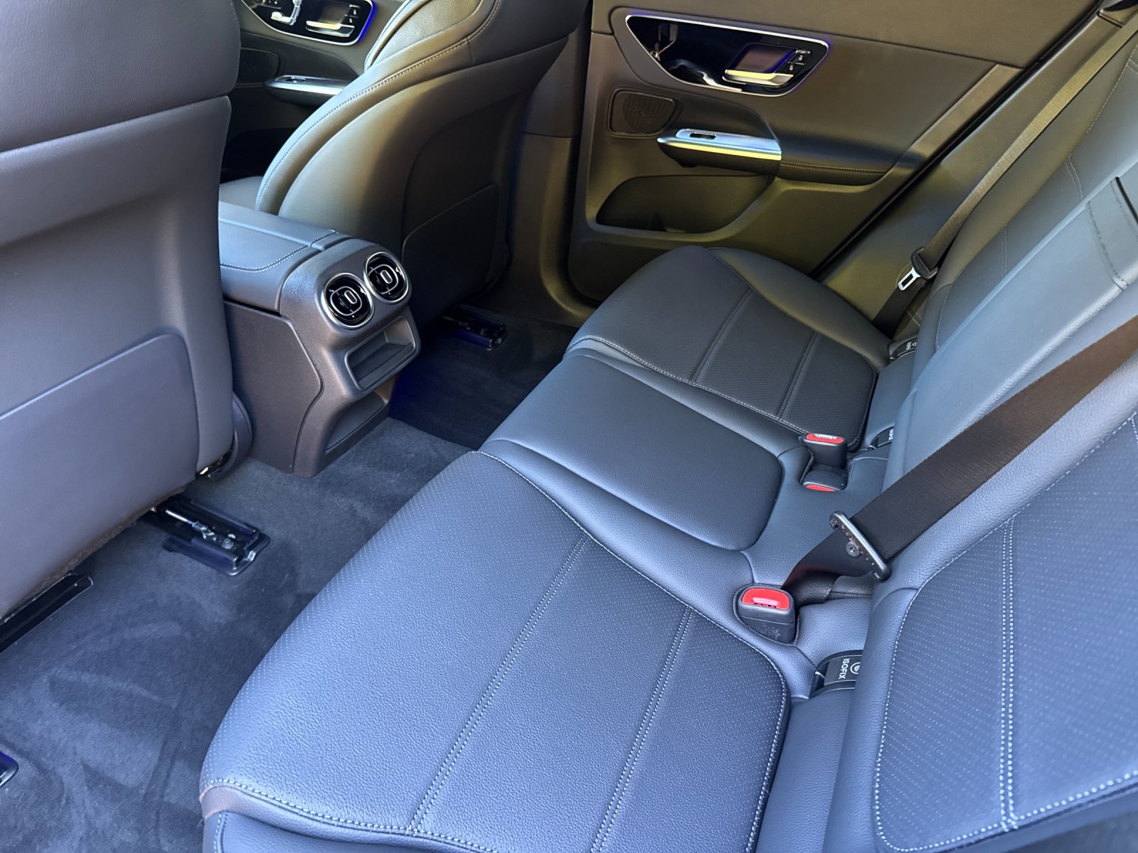 new 2026 Mercedes-Benz GLC car