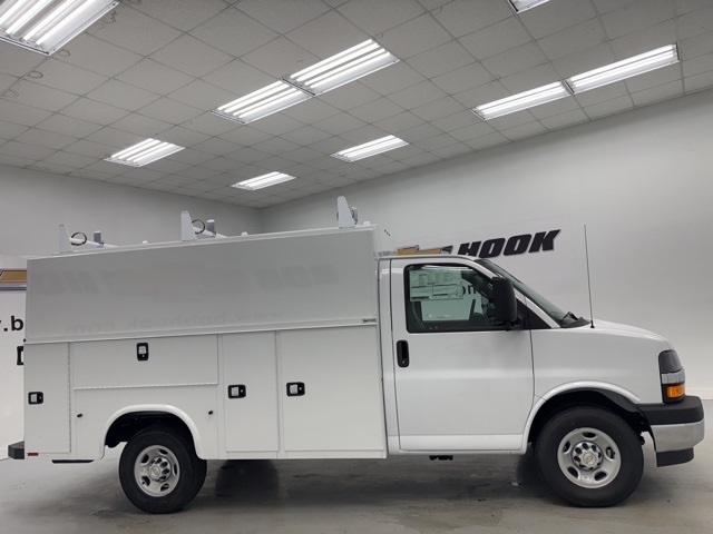 new 2025 Chevrolet Express 3500 car, priced at $60,518