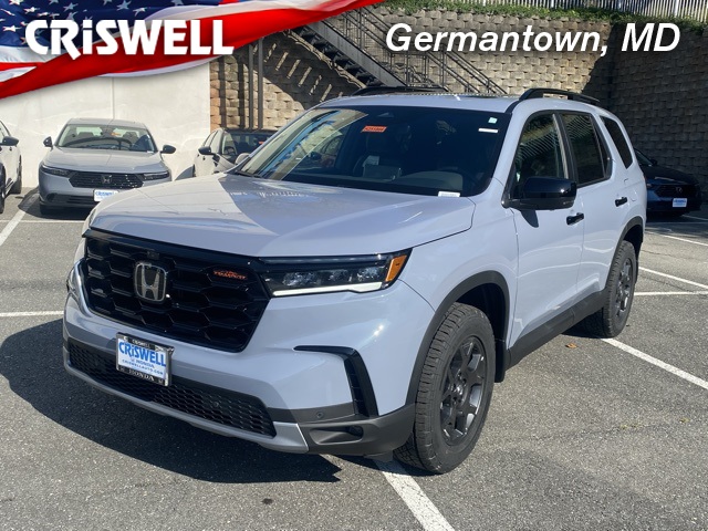 new 2025 Honda Pilot car, priced at $47,718