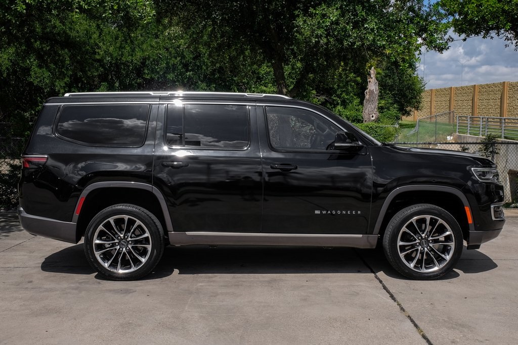 used 2022 Jeep Wagoneer car, priced at $46,976