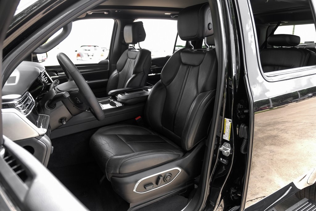 used 2022 Jeep Wagoneer car, priced at $46,976