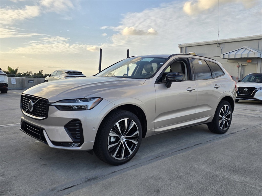 new 2025 Volvo XC60 car, priced at $51,165