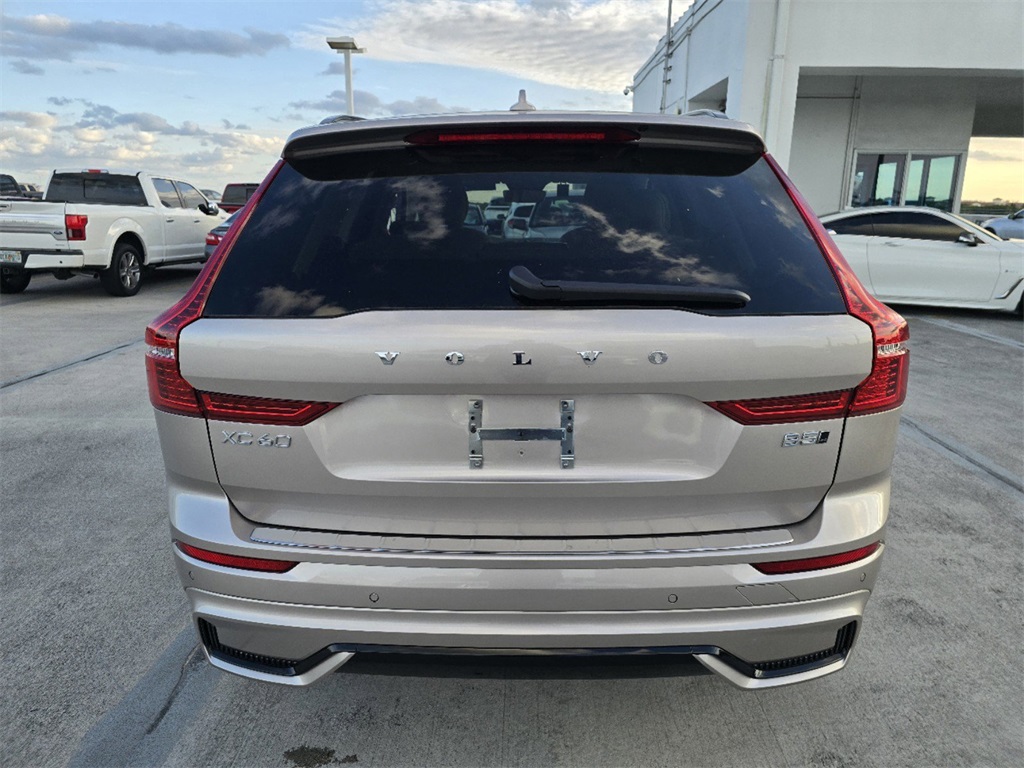 new 2025 Volvo XC60 car, priced at $51,165