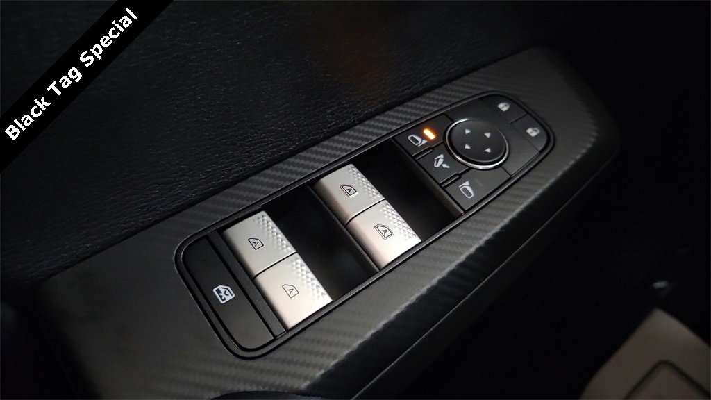 used 2024 Mitsubishi Outlander car, priced at $21,888