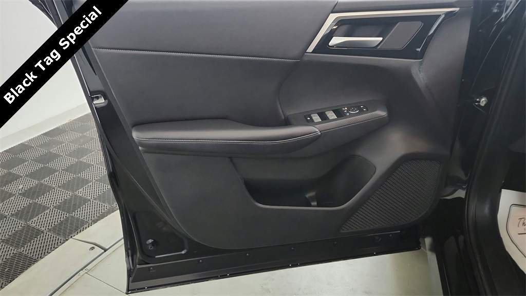 used 2024 Mitsubishi Outlander car, priced at $21,888