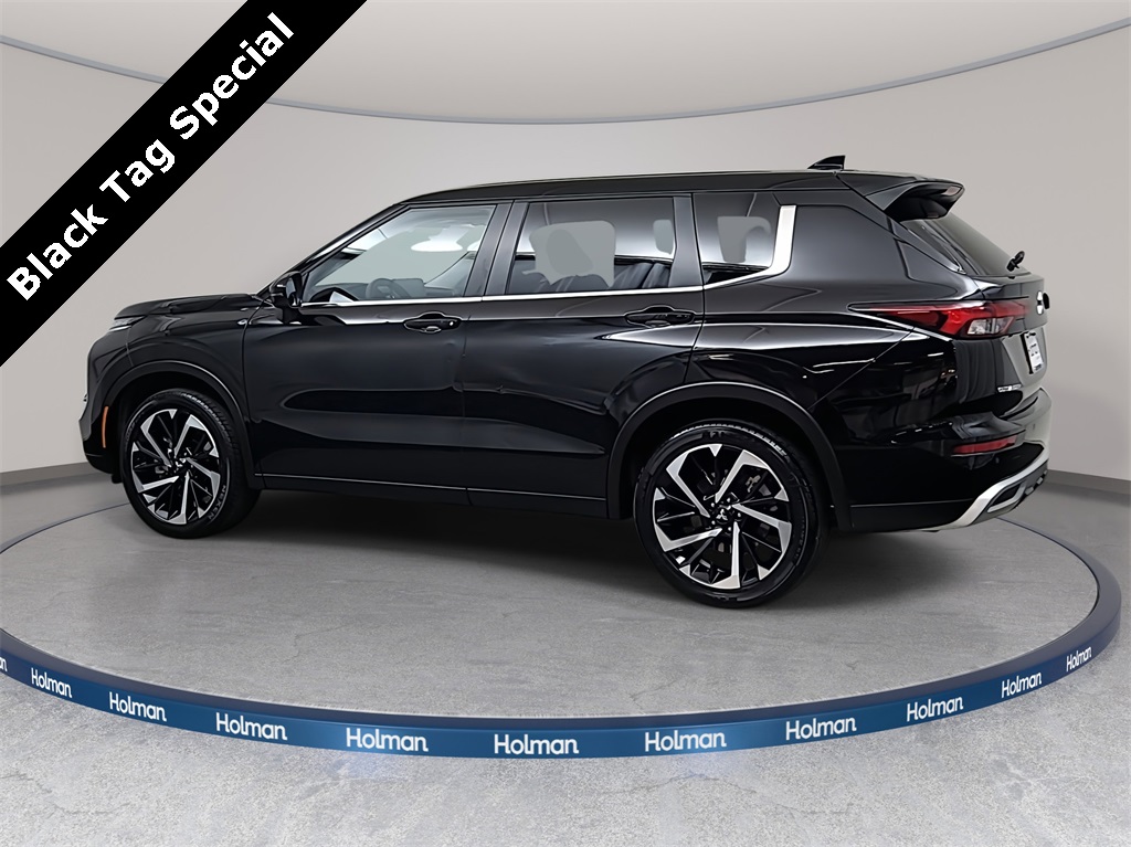 used 2024 Mitsubishi Outlander car, priced at $21,888