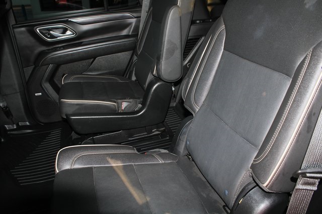 used 2023 GMC Yukon car, priced at $50,649