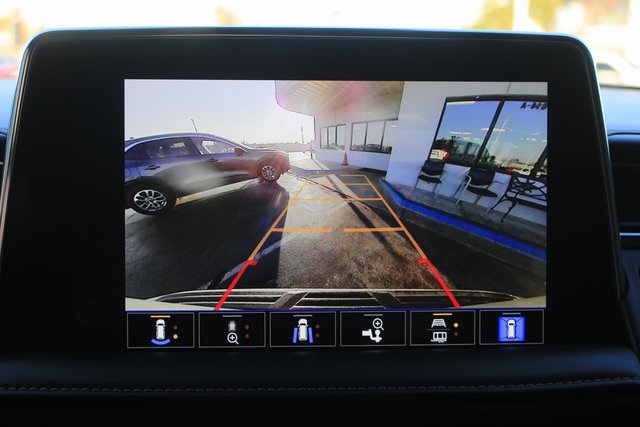 used 2023 GMC Yukon car, priced at $50,649