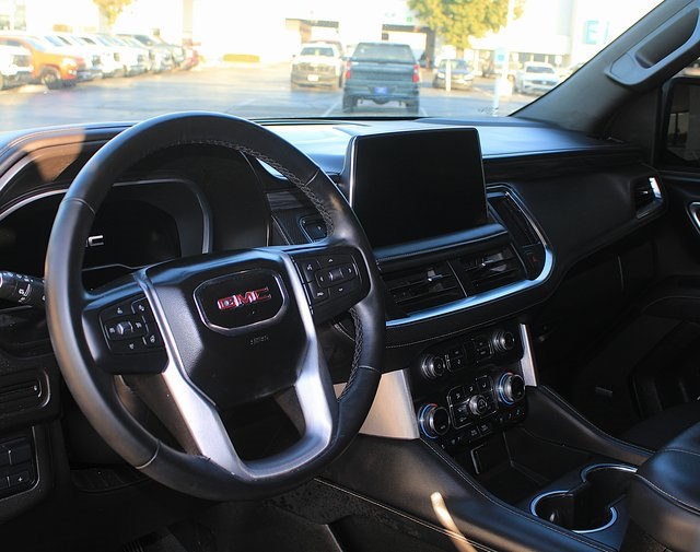 used 2023 GMC Yukon car, priced at $50,649