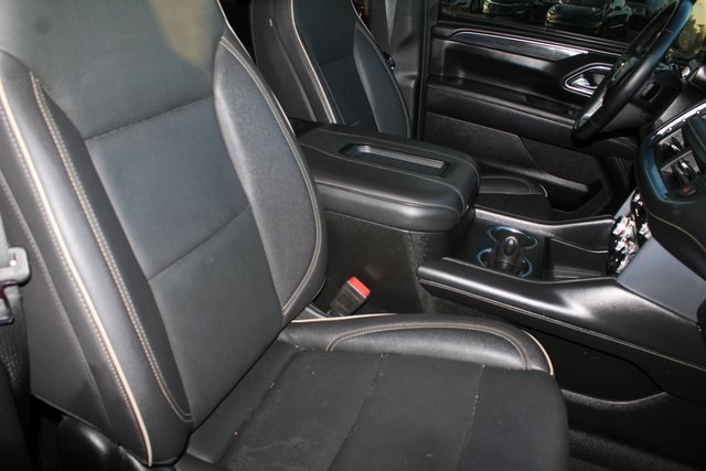 used 2023 GMC Yukon car, priced at $50,649