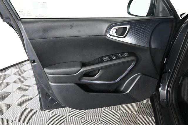 new 2025 Kia Soul car, priced at $26,681