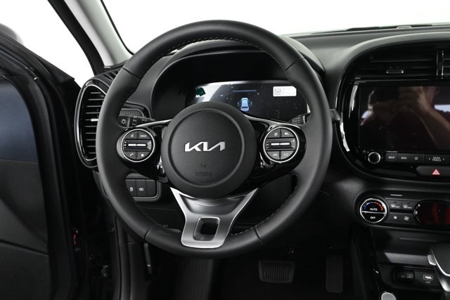 new 2025 Kia Soul car, priced at $26,681