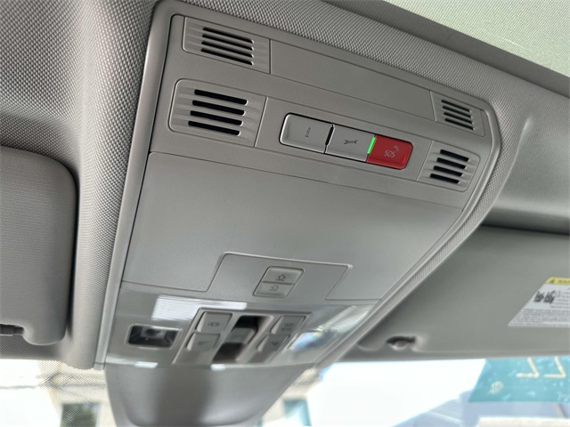 used 2022 Volkswagen Tiguan car, priced at $24,363