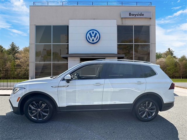 used 2022 Volkswagen Tiguan car, priced at $24,363