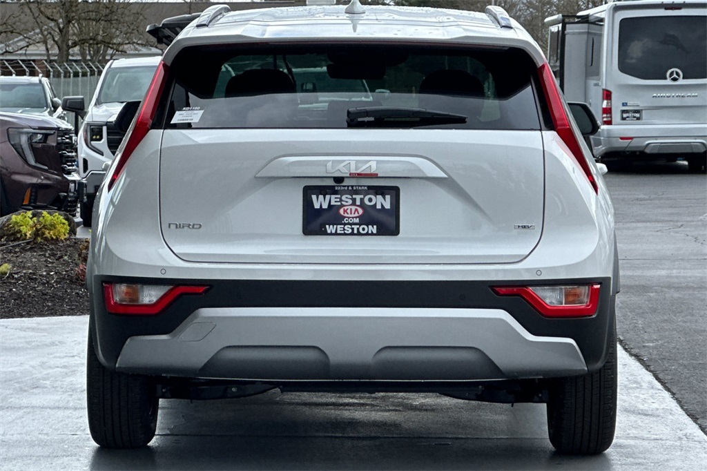 new 2025 Kia Niro car, priced at $28,755