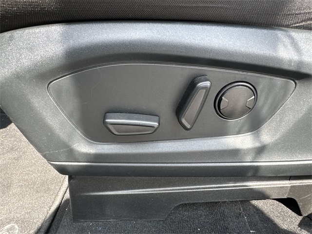 used 2022 Ford Explorer car, priced at $32,999