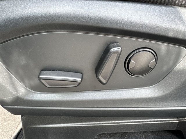 used 2022 Ford Explorer car, priced at $32,999