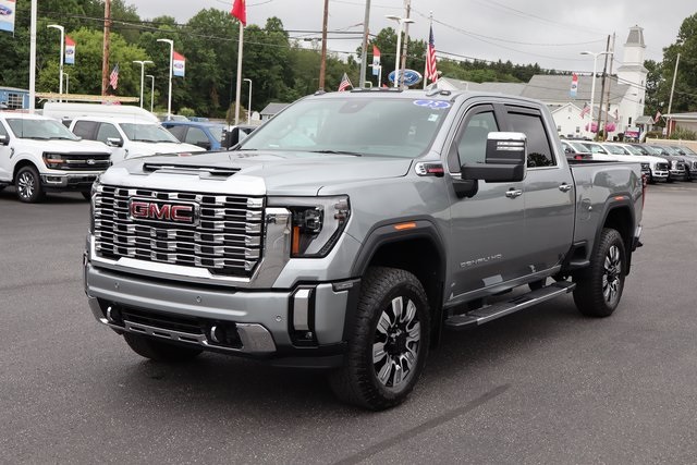 used 2025 GMC Sierra 2500HD car, priced at $80,000