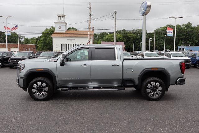 used 2025 GMC Sierra 2500HD car, priced at $80,000