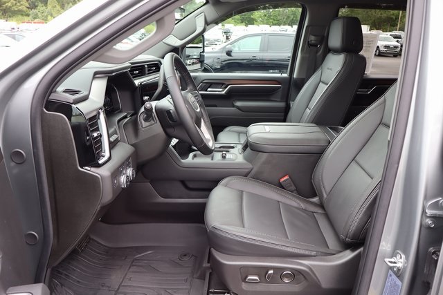 used 2025 GMC Sierra 2500HD car, priced at $80,000