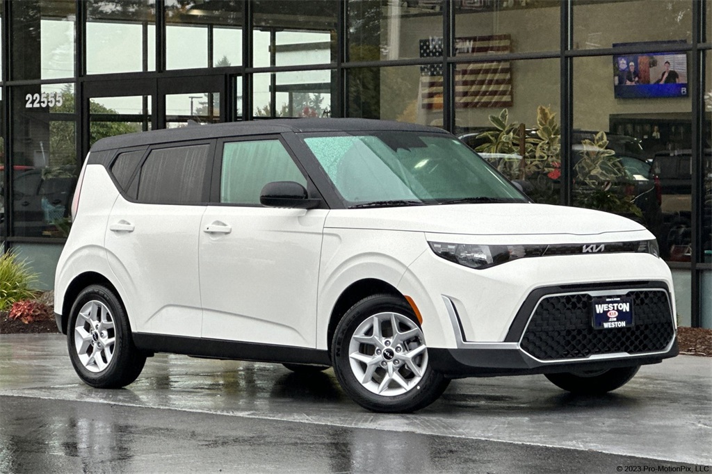used 2025 Kia Soul car, priced at $20,942