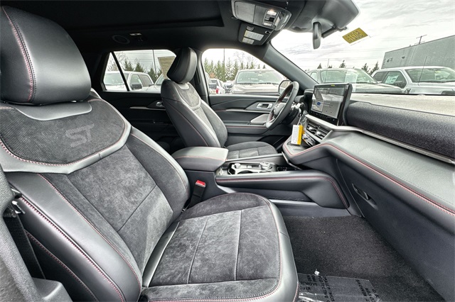 new 2025 Ford Explorer car, priced at $60,360