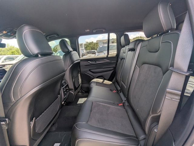 new 2025 Jeep Grand Cherokee car, priced at $34,635