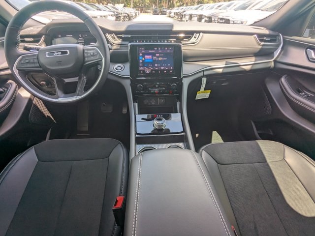 new 2025 Jeep Grand Cherokee car, priced at $34,635