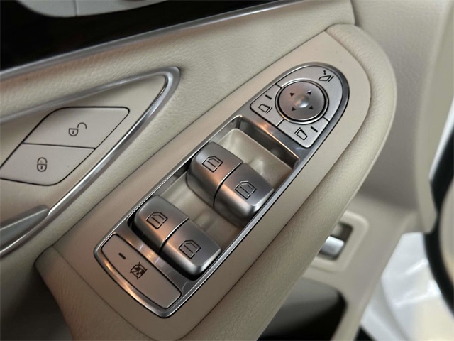 used 2022 Mercedes-Benz GLC car, priced at $32,991