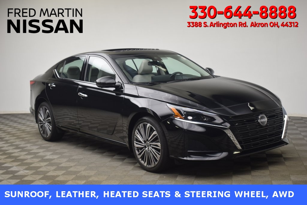 used 2023 Nissan Altima car, priced at $25,674