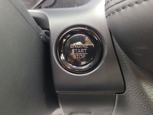 used 2025 Honda HR-V car, priced at $28,995